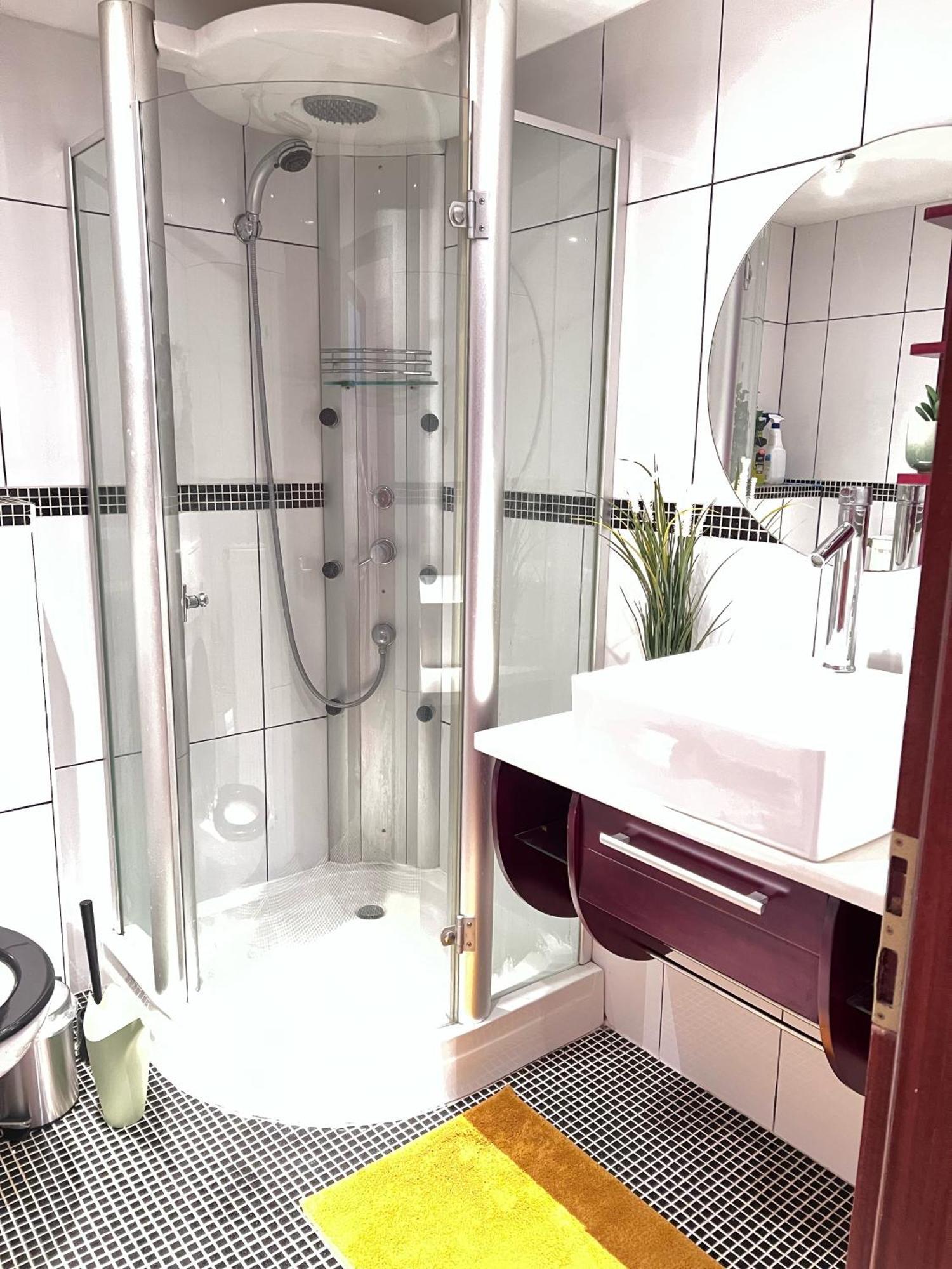 Cozy Flat Near Maastricht Heerlen Aachen